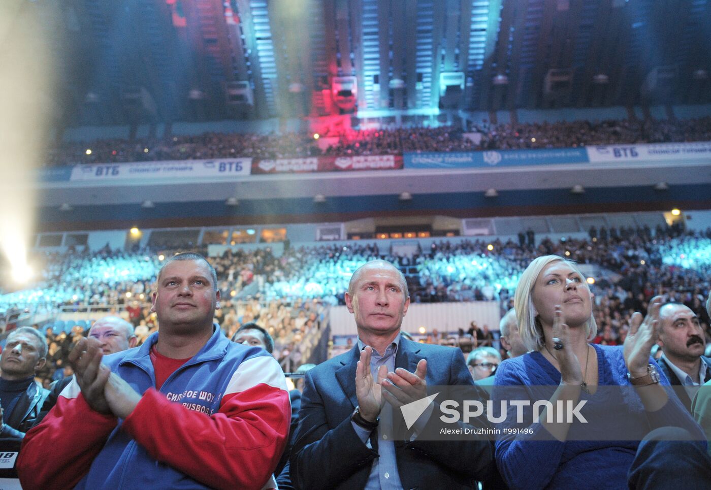 Vladimir Putin attends Fedor Emelianenko vs. Jeff Monson match