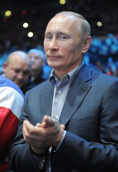 Vladimir Putin attends Fedor Emelianenko vs. Jeff Monson match