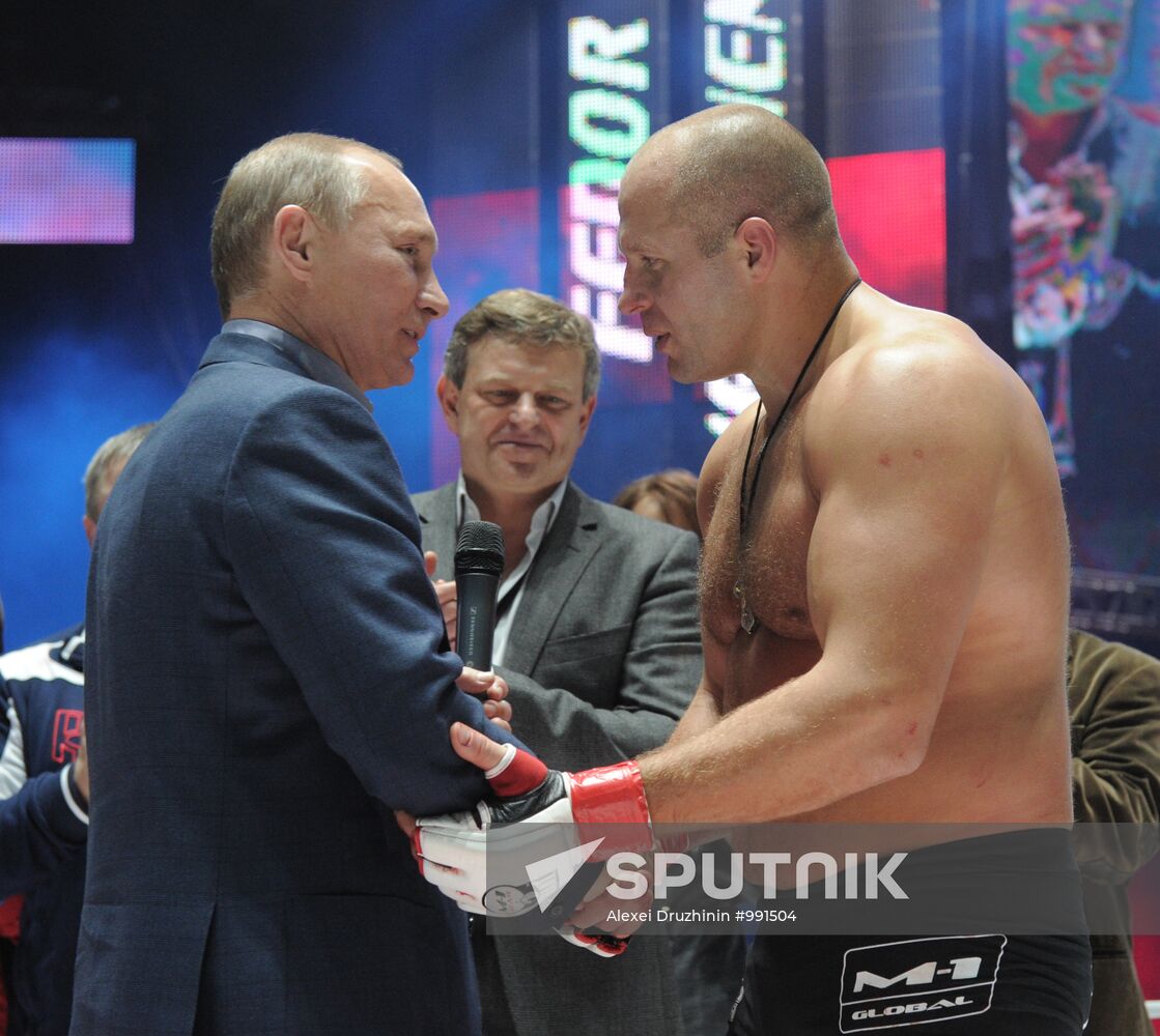 Vladimir Putin attends Fedor Emelianenko vs. Jeff Monson match