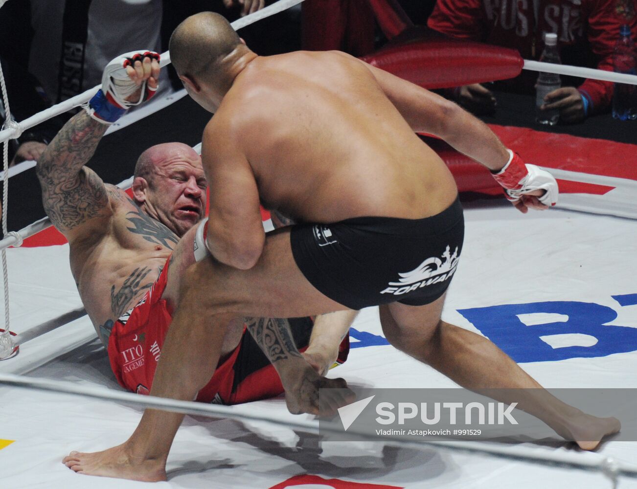 Mixed Martial Arts. Fight between F. Emelianenko and J. Monson