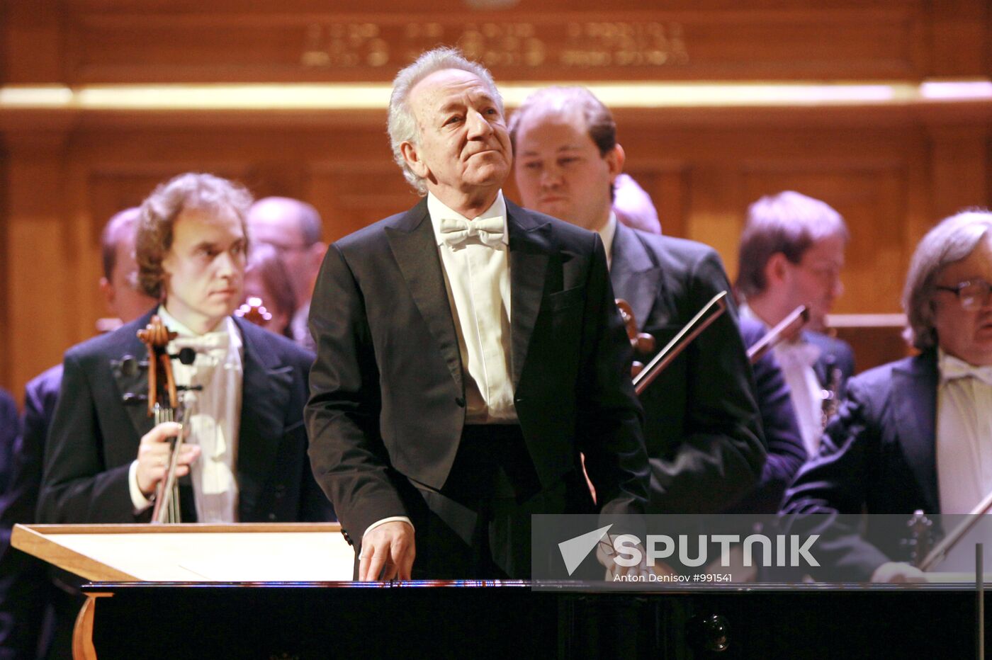 Charity orchestral concert conducted by Yuri Temirkanov