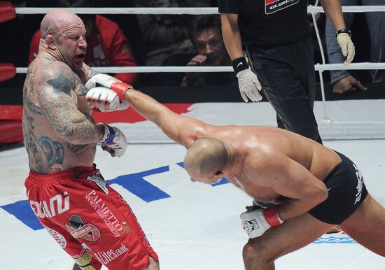 Mixed Martial Arts. Fight between F. Emelianenko and J. Monson