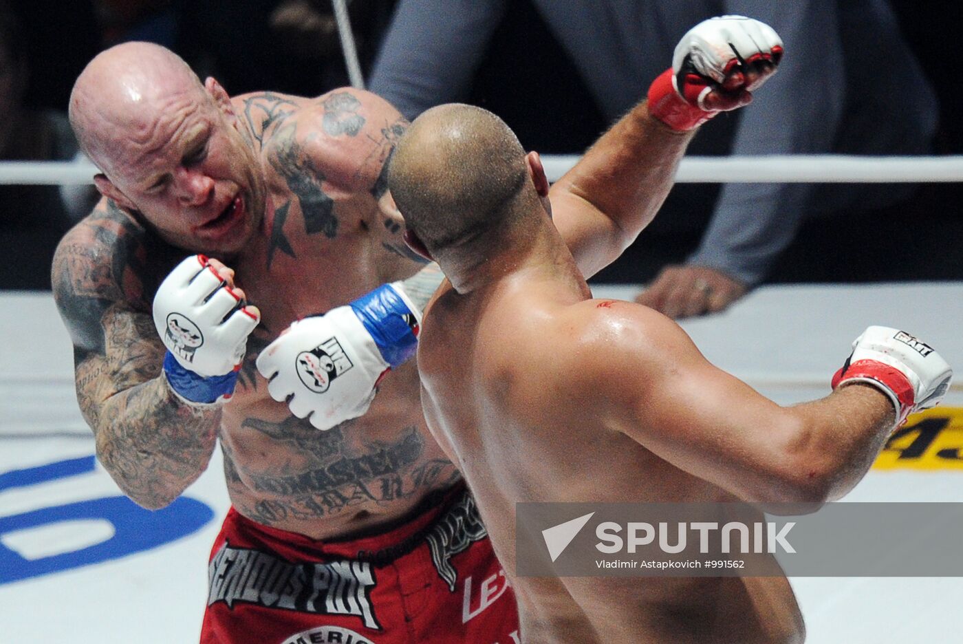 Mixed Martial Arts. Fight between F. Emelianenko and J. Monson