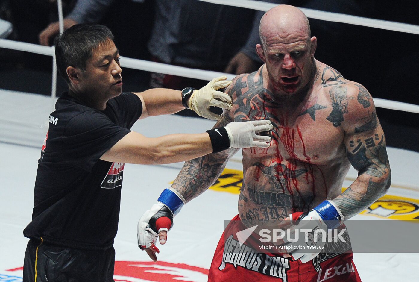 Mixed Martial Arts. Fight between F. Emelianenko and J. Monson