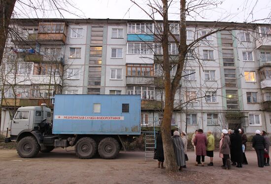 Mobile fluorography service