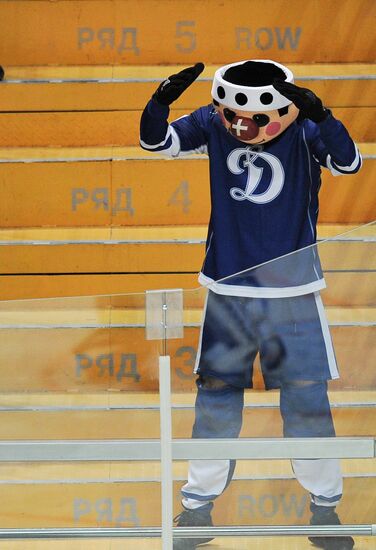 Ice Hockey. KHL. Dinamo vs. Ak Bars