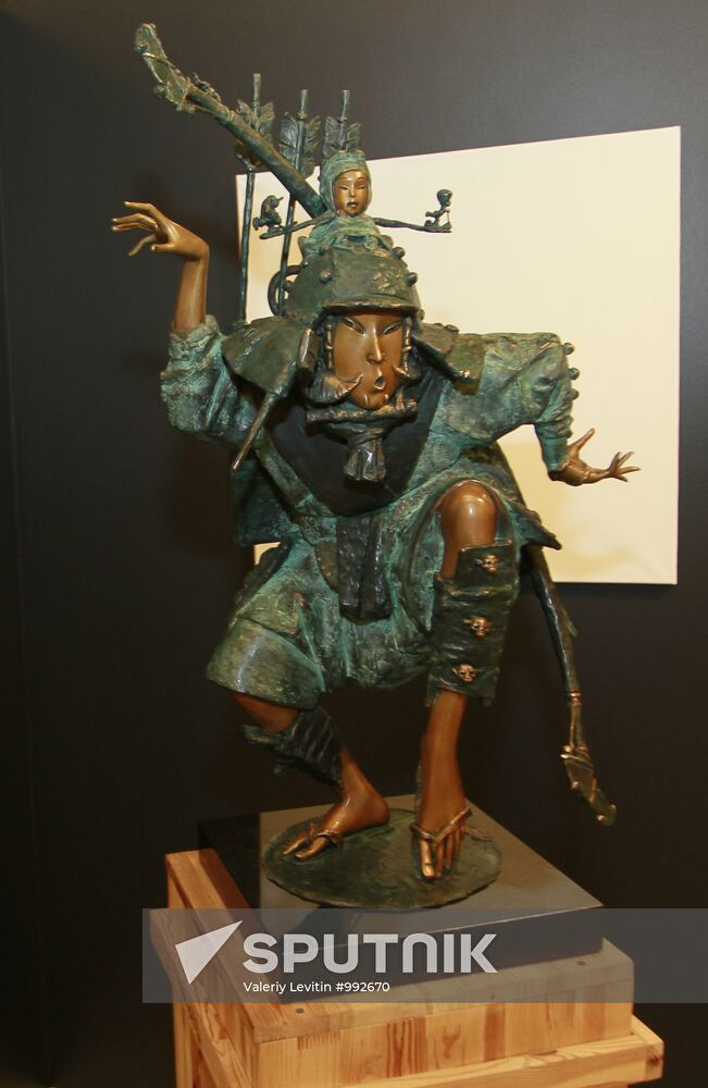 Andrei Ostashov's exhibition "Our Children. LUXURY TOYS"