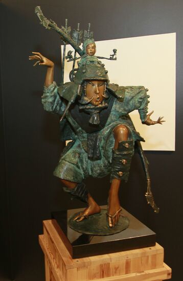 Andrei Ostashov's exhibition "Our Children. LUXURY TOYS"