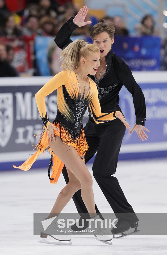 Figure skating. 6th Grand Prix. Short program