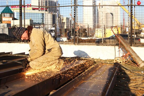 Construction of Butovskaya light-rail line in Moscow
