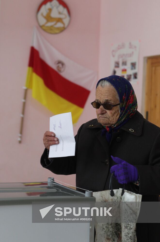 Second round of presidential elections in South Ossetia