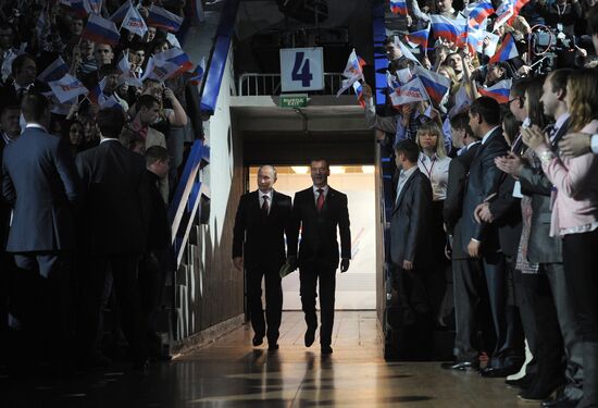 Medvedev and Putin at 12th United Russia pre-election convention