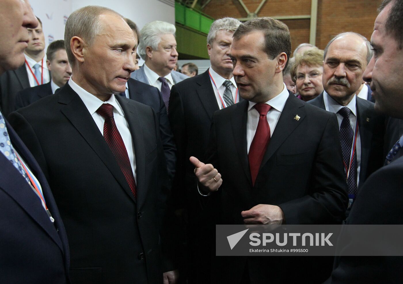 D. Medvedev and V. Putin meet regional leaders in United Russia