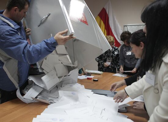 Second round of presidential elections in South Ossetia