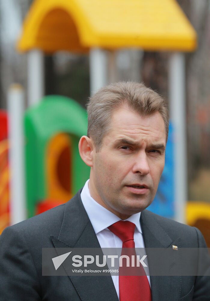 Pavel Astakhov visits Artyom Savelyev