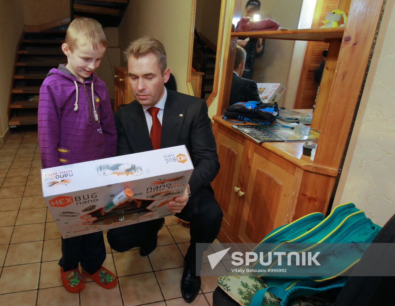 Pavel Astakhov visits Artyom Savelyev