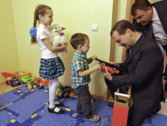 Dmitry Medvedev on working visit to Urals Federal District