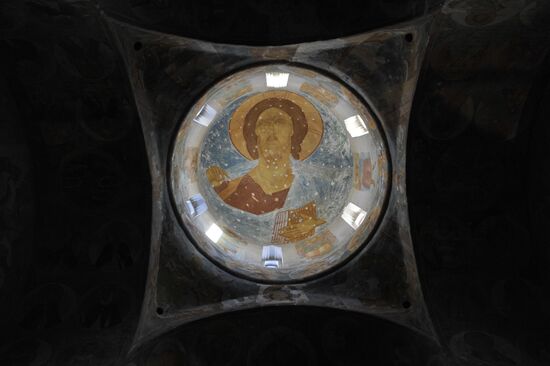 Frescoes by Dionysus in Nativity of the Virgin Cathdedral