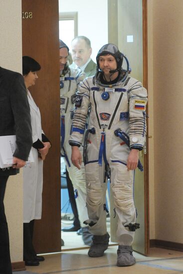 Training of ISS 30/31 long-term space expedition crew