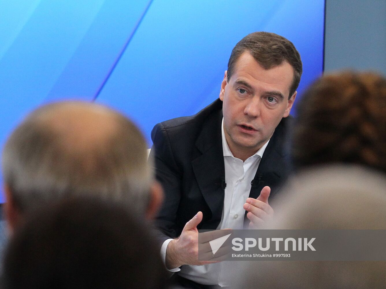 Dmitry Medvedev, Vladimir Putin meet with electors in Moscow