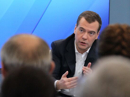 Dmitry Medvedev, Vladimir Putin meet with electors in Moscow