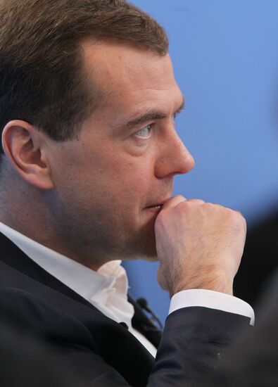 Dmitry Medvedev, Vladimir Putin meet with electors in Moscow
