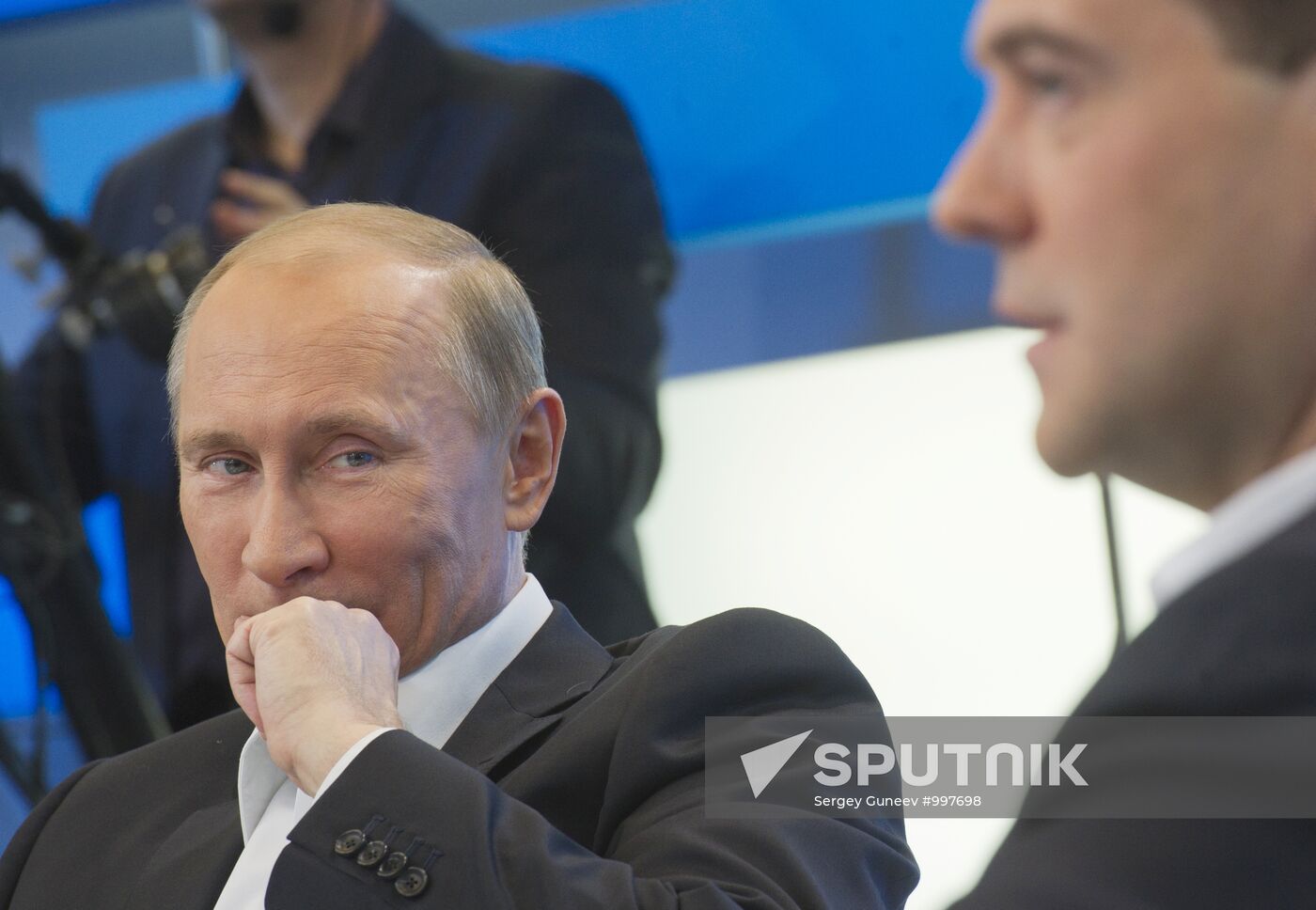 Dmitry Medvedev and Vladimir Putin meet with voters in Moscow