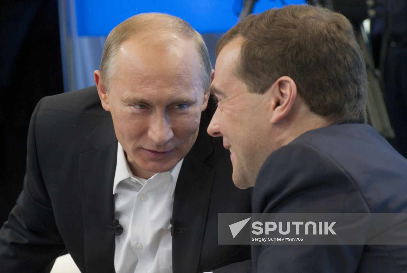 Dmitry Medvedev and Vladimir Putin meet with voters in Moscow