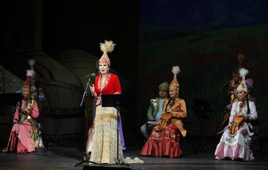 Dariga Nazarbayeva performs at Bolshoi Theater