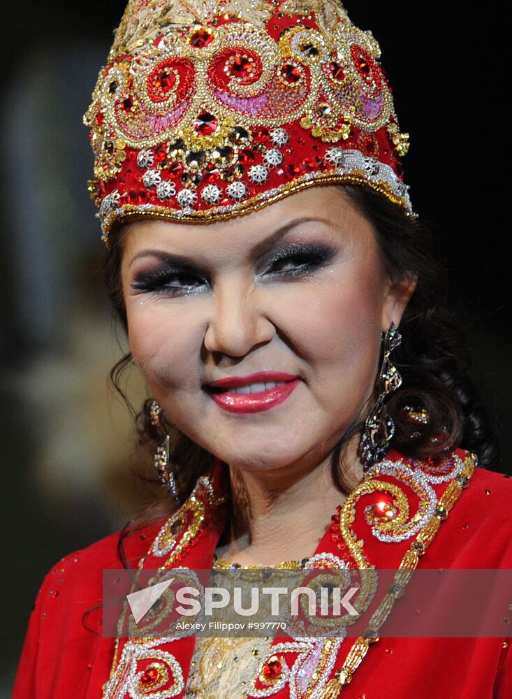 Dariga Nazarbayeva performs at Bolshoi Theater