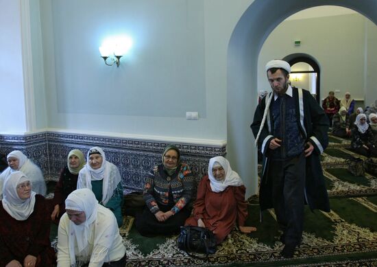 Apanai Mosque opens after renovation