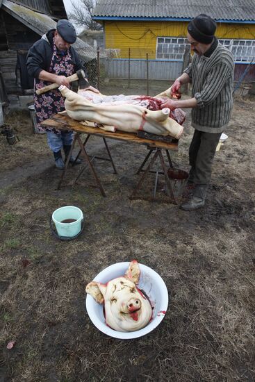 Preparing for Catholic Christmas in Belarusian village