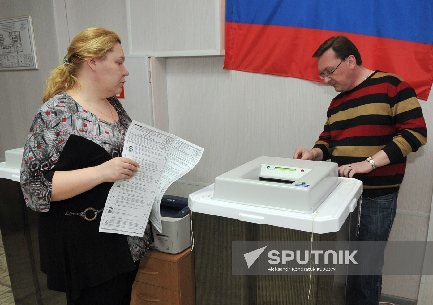 Preparation of polling stations for voting