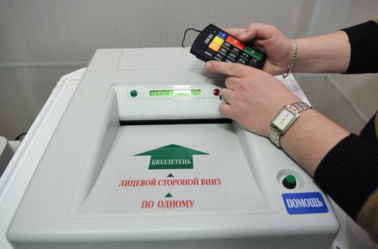 Preparation of polling stations for voting