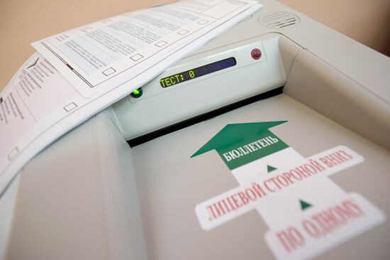 Preparation of polling stations for voting