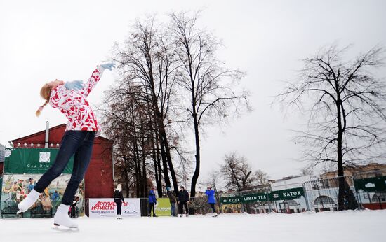 Ice skating rink at Moscow's Hermitage Garden