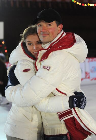 GUM skating rink opens on Red Square