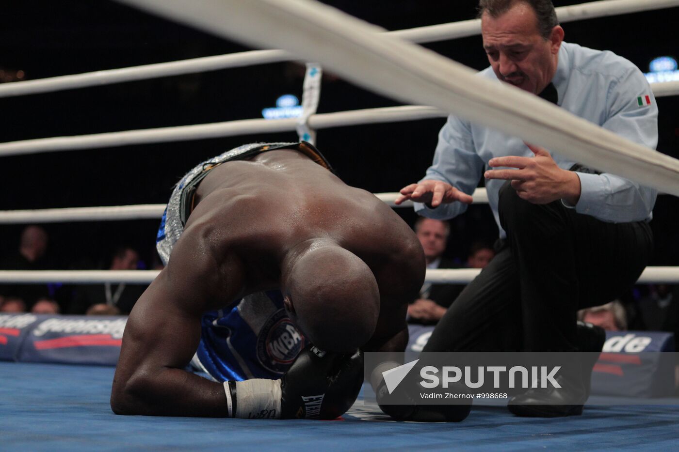 Boxing bout between Alexander Povetkin and Cedric Boswell