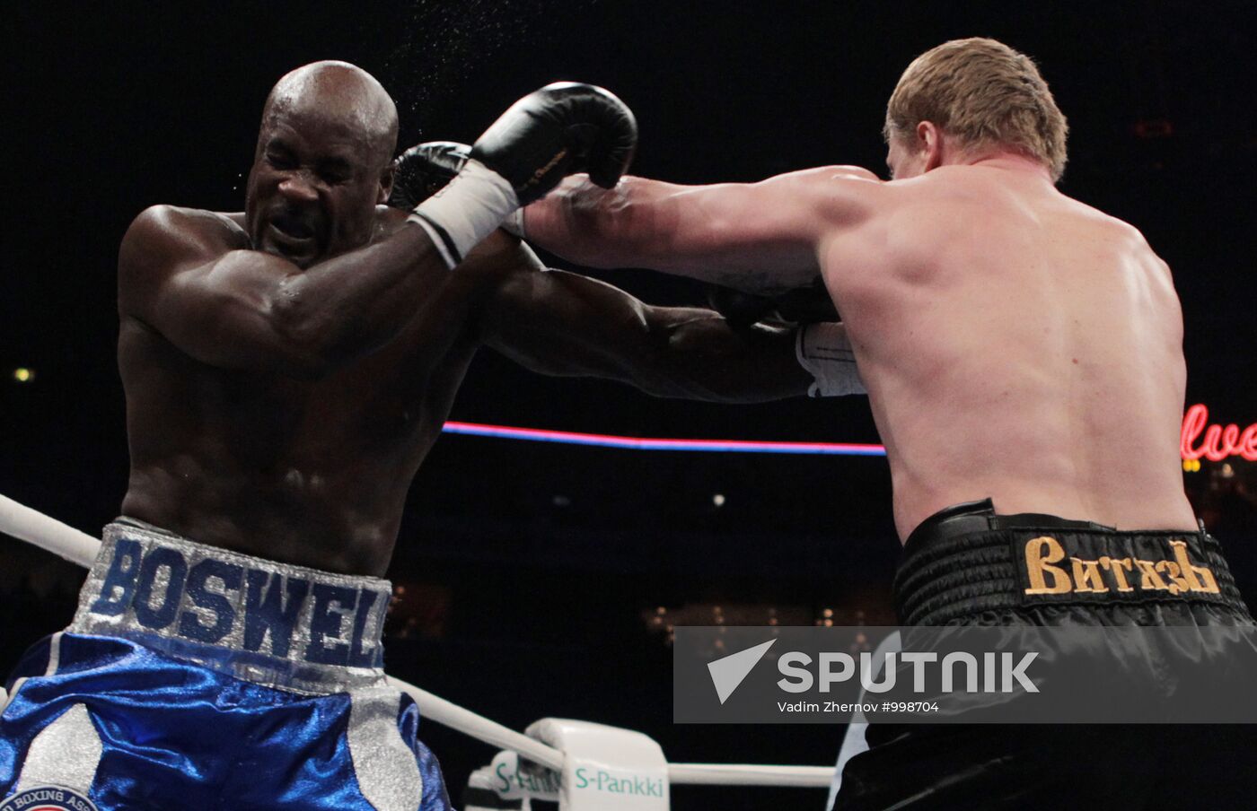 Boxing. Alexander Povetkin vs. Cedric Boswell