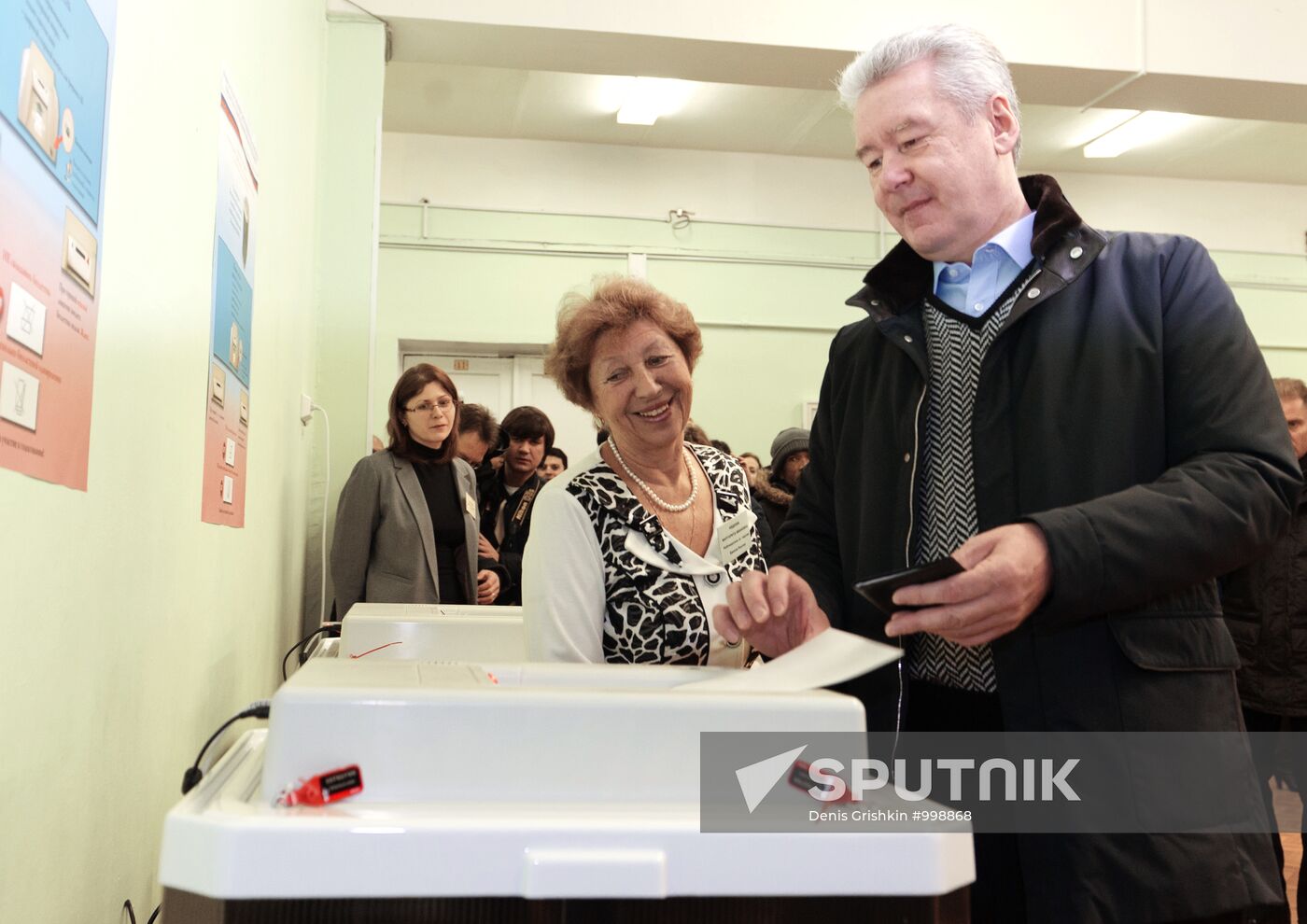 Sergei Sobyanin votes at State Duma elections