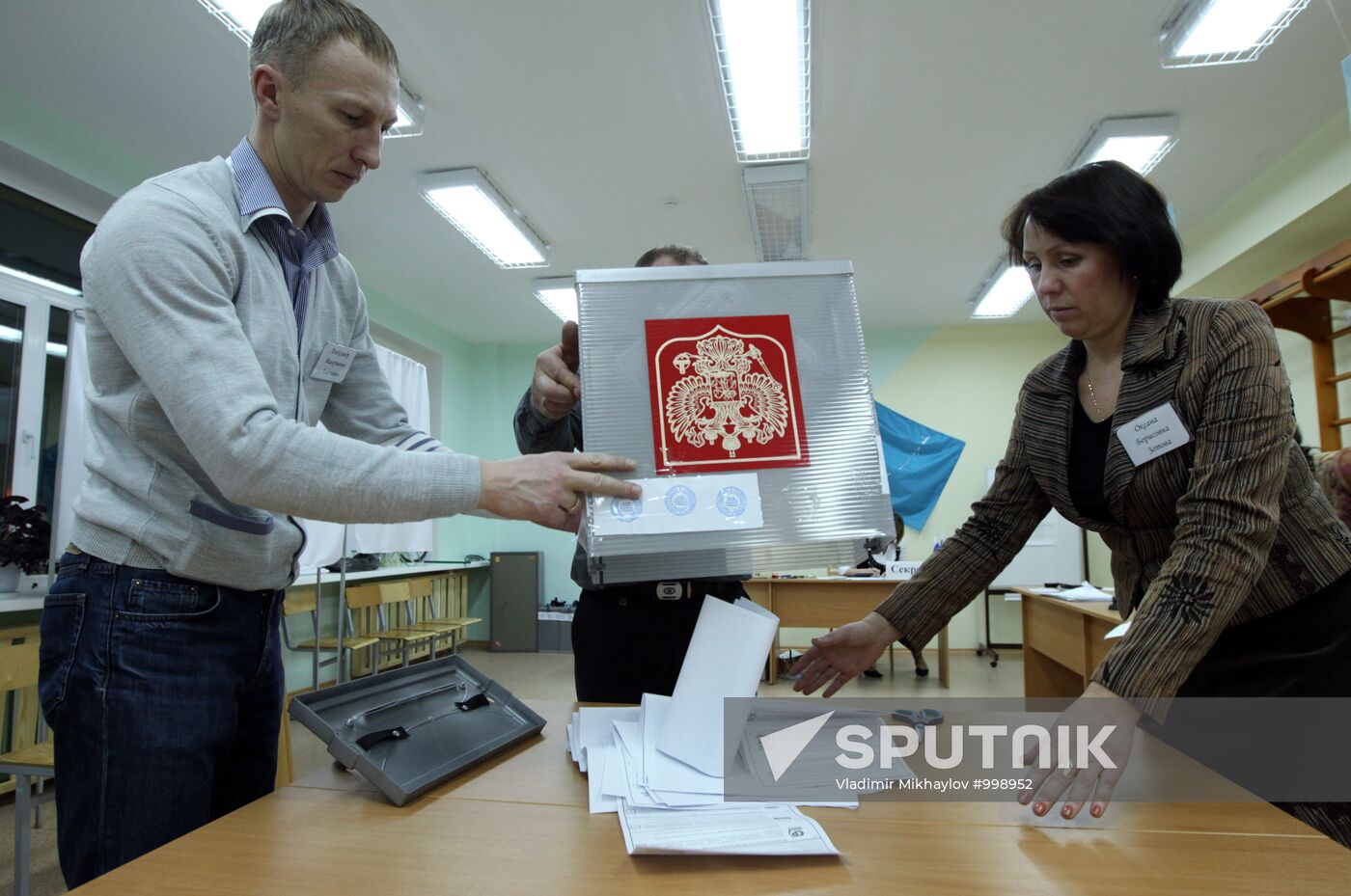 Counting ballots after State Duma elections