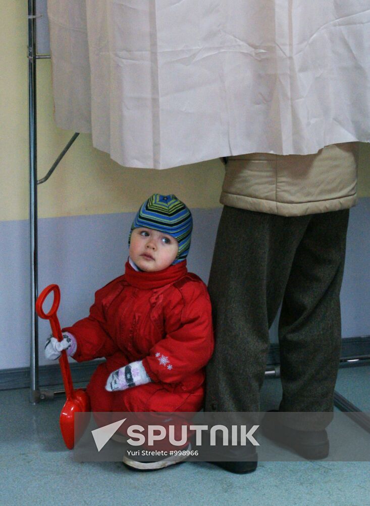 Samara residents vote in State Duma elections