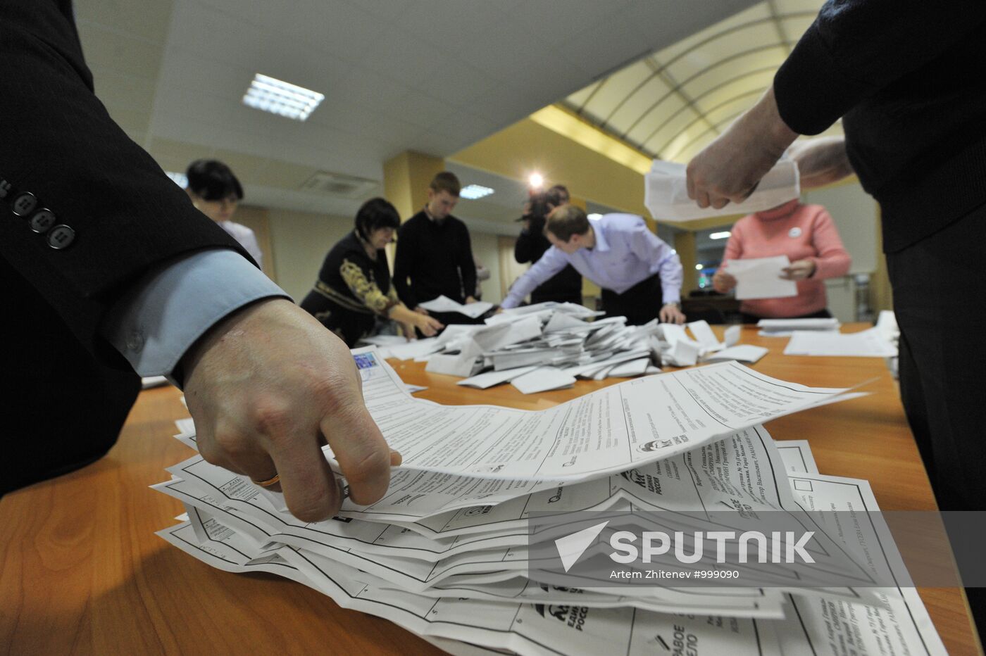 Election commissions count ballots following Duma elections
