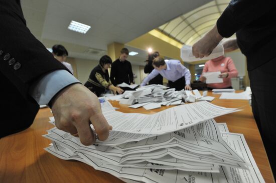 Election commissions count ballots following Duma elections
