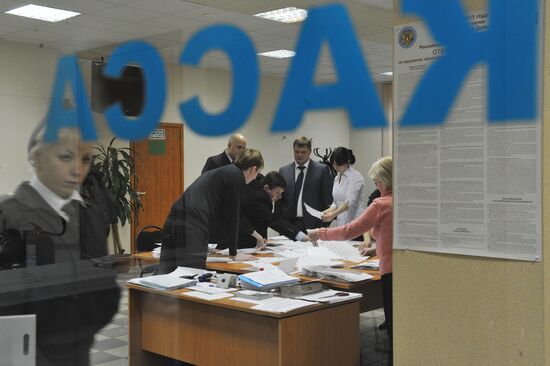 Election commissions count ballots following Duma elections