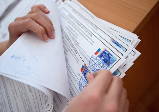 Election commissions count ballots following Duma elections