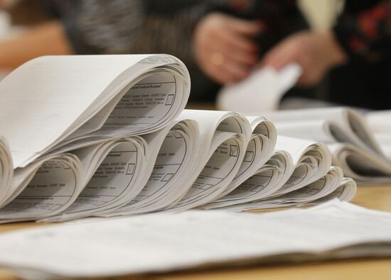 Election commissions count ballots following Duma elections