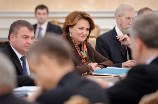 Vladimir Putin chairs Government Presidium meeting