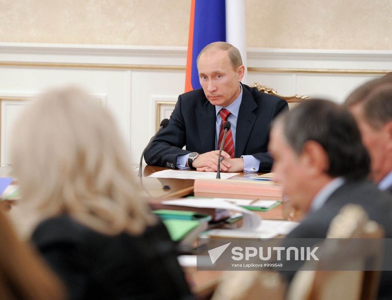 Vladimir Putin chairs Government Presidium meeting