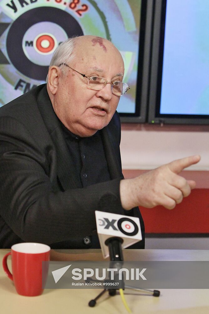 Ekho Moskvy airs show with Gorbachev, Muratov, Shevtsova